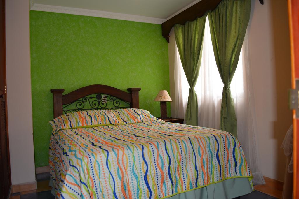 Hotel Casa Colonial Santa Rosa De Cabal Chambre photo