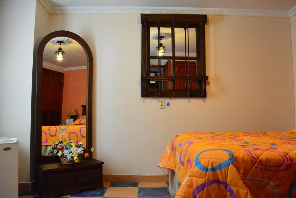 Hotel Casa Colonial Santa Rosa De Cabal Chambre photo