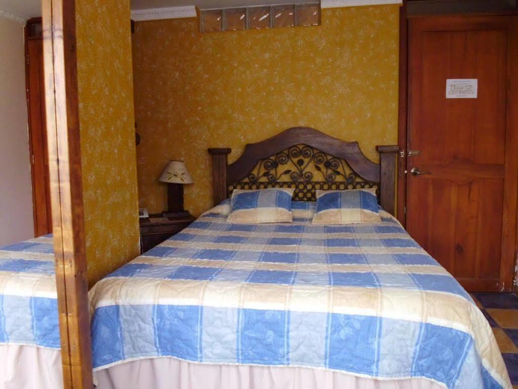 Hotel Casa Colonial Santa Rosa De Cabal Extérieur photo